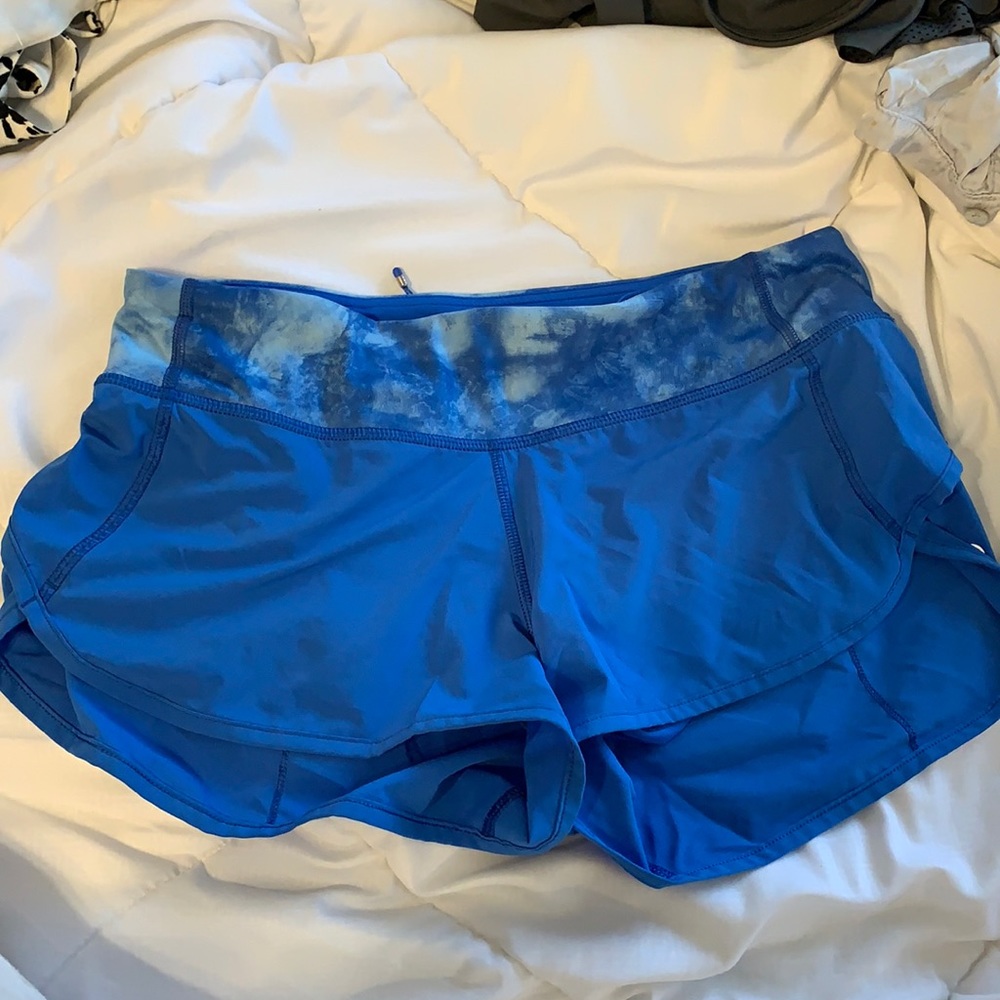 Lululemon blue speed shorts 2.5”
